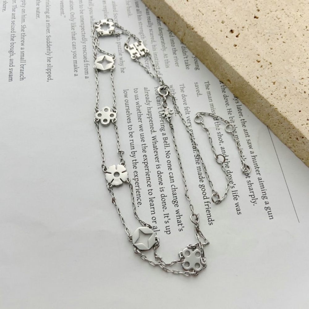 Tory Burch Silver Floral Choker Necklace